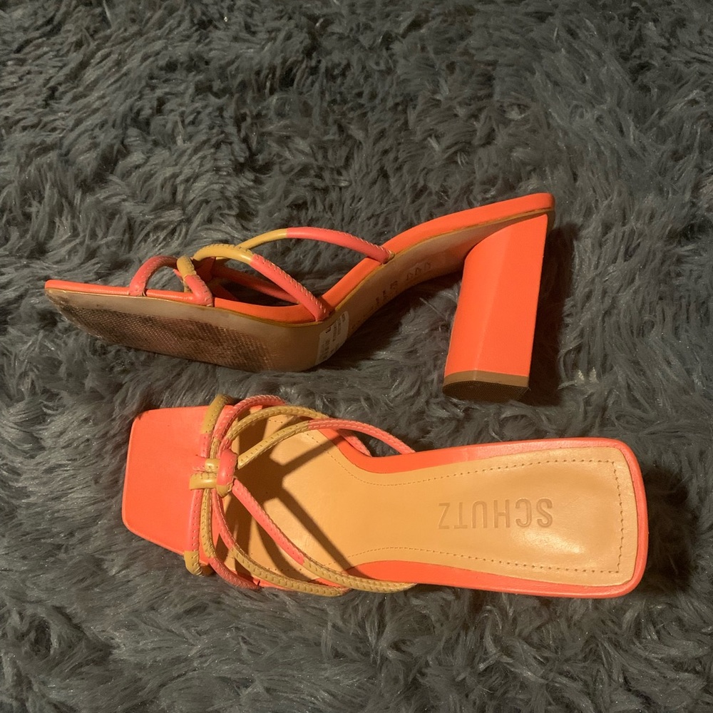 Shultz heel - Picture 3 of 4